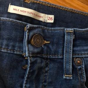 Levis. Mile high super skinny. Jeans.